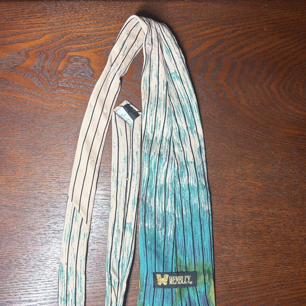 Wembley Blue and Yellow Jazz Musician Tie - Picture 4 of 5